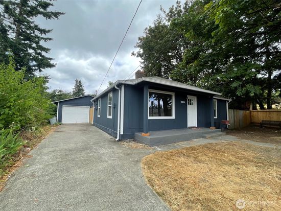 12234 68 Avenue S, Seattle, WA 98178