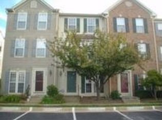 4256 Wheeled Caisson Sq, Fairfax, VA 22033