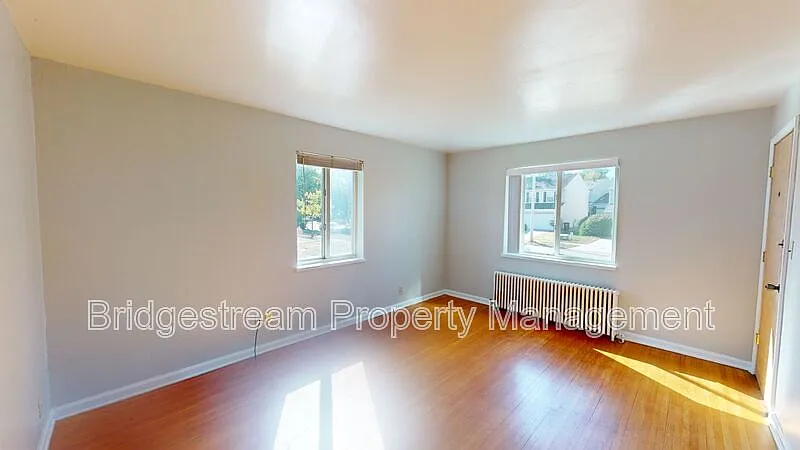 1 bed, 1.0 bath, 700 sqft, $725 — Photo 2