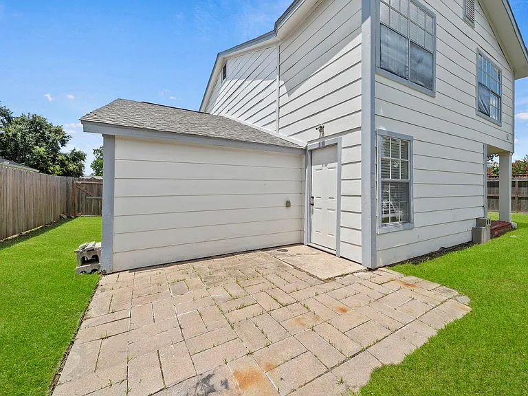 16723 Running Quail Ct — Photo 40