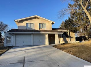 6609 S 139th Cir, Omaha, NE 68137
