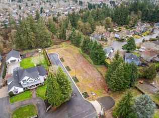 28700 SW Canyon Creek Rd S, Wilsonville, OR 97070