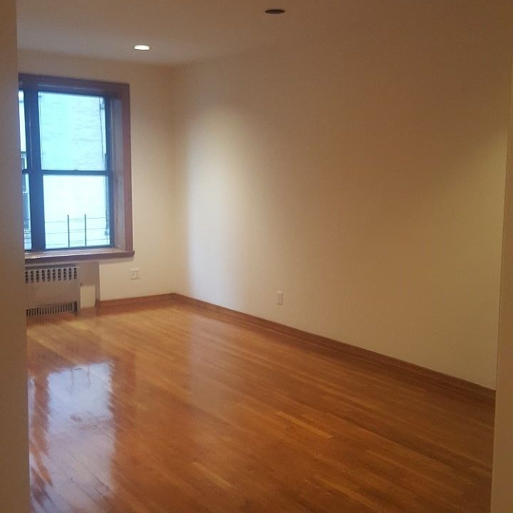1st image of 514 9th St APT 1A