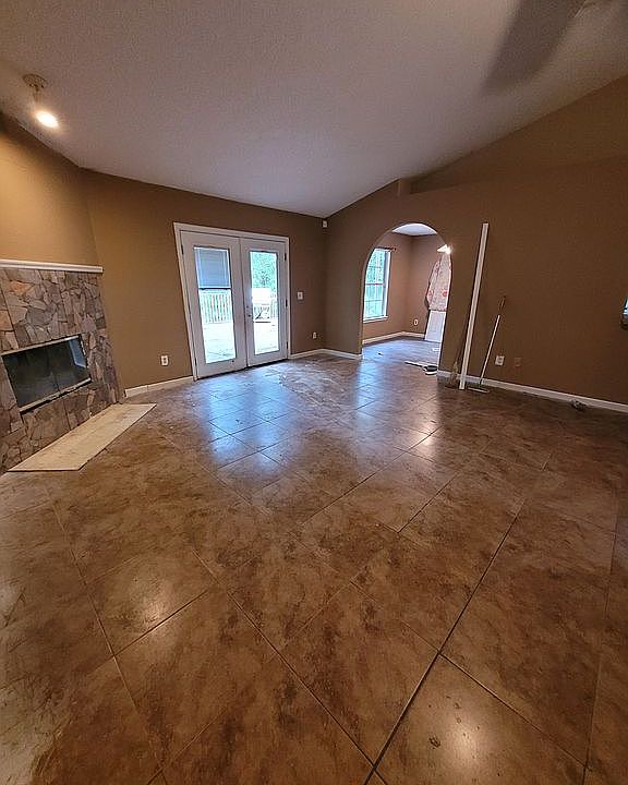 1st image of 7987 Dewars Ct
