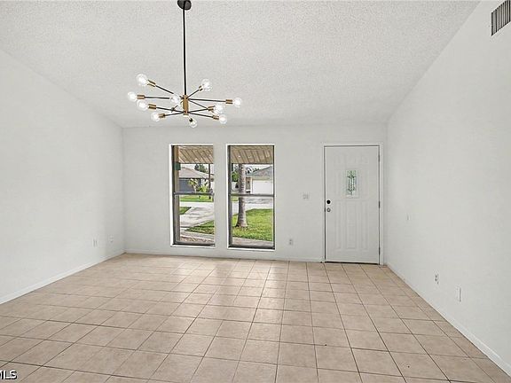 2nd image of 1416 SE 19th St