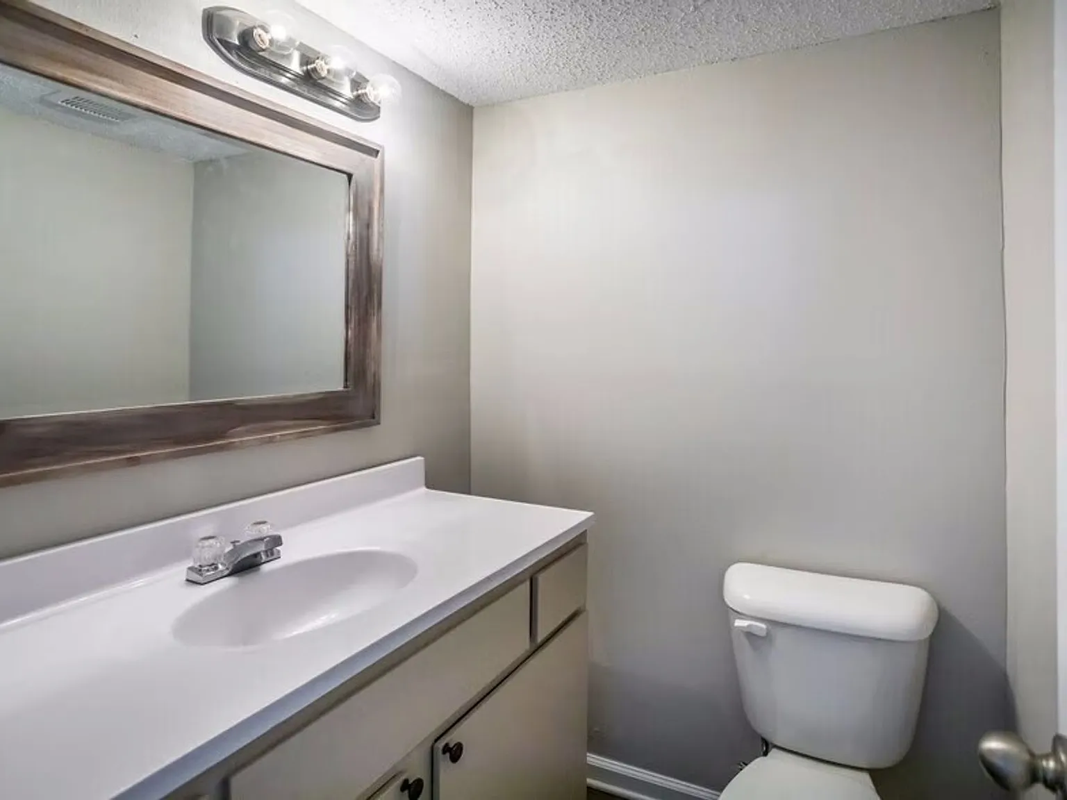 Wilson Crossing Townhomes: Your Spacious, Two-Story Home in Whitehaven, Memphis! — Photo 4