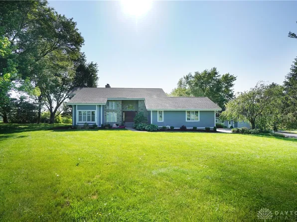 176 McClure Rd, Lebanon, OH 45036