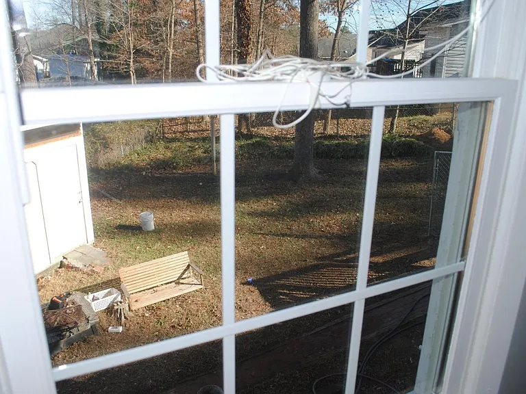 1500 Westchester Rd — Photo 11