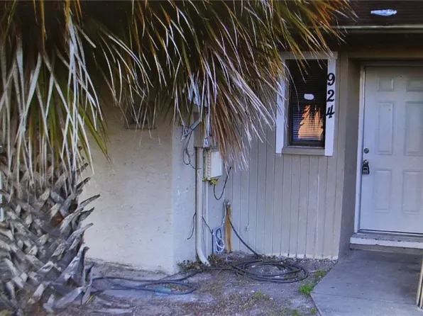 924 Otto Villa Pl #12, Tampa, FL 33612