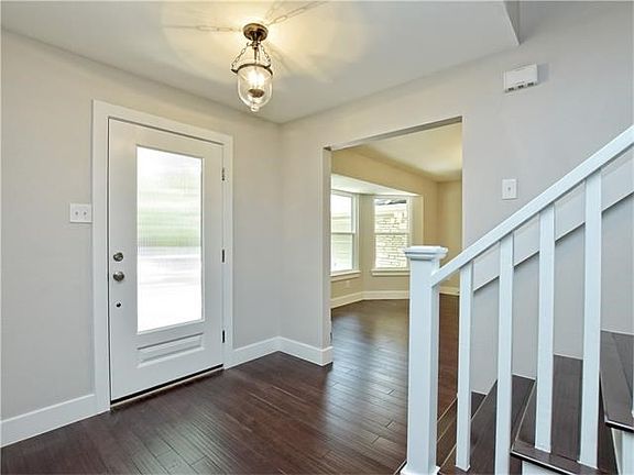 3rd image of 5939 Highland Hills Dr