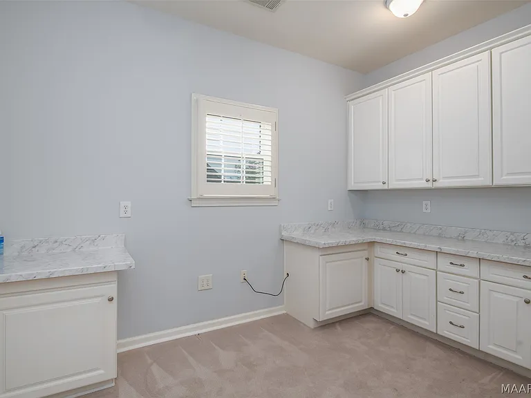 2230 Wyndgate Dr — Photo 28