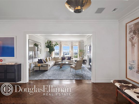 3rd image of 120 E End Ave #10B