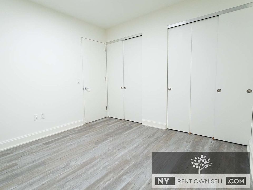 2nd image of 126 Pearl St #7J