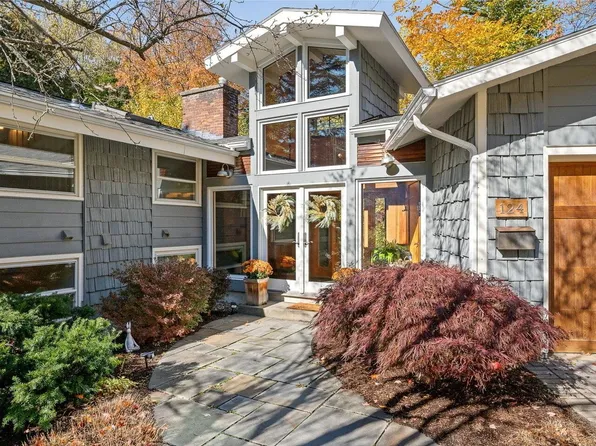 124 Prospect Parkway, Burlington, VT 05401