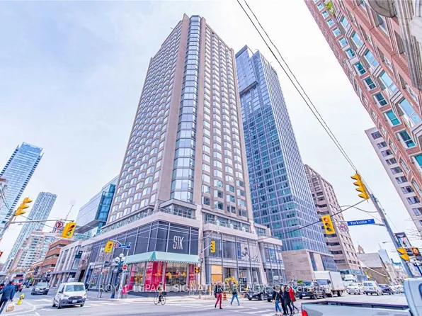 155 Yorkville Ave, Toronto, ON