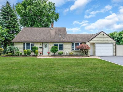 19 Buttercup Lane, Levittown, NY, 11756