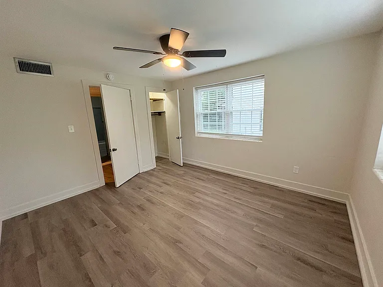 202 E Bradford Rd #2 — Photo 18