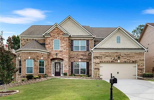 1055 Walters Cir Photo 1