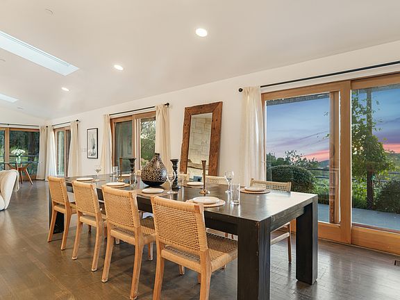 4th image of 11345 Pacific View Dr