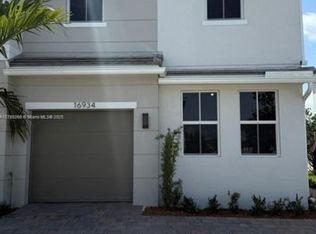 16934 SW 2nd Ct, Hollywood, FL 33027