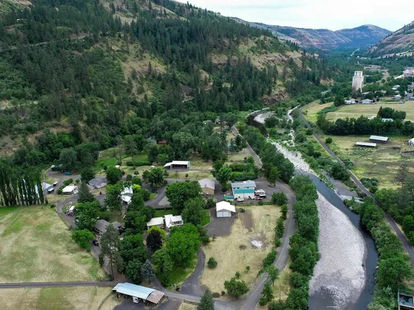 27406 Gem Ln, Juliaetta, ID 83535