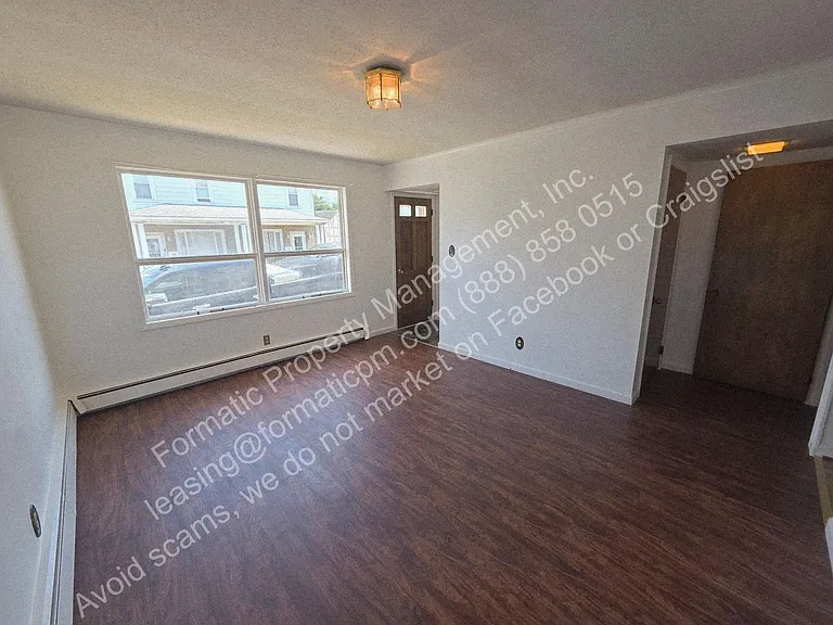 149 E Columbus Ave — Photo 2
