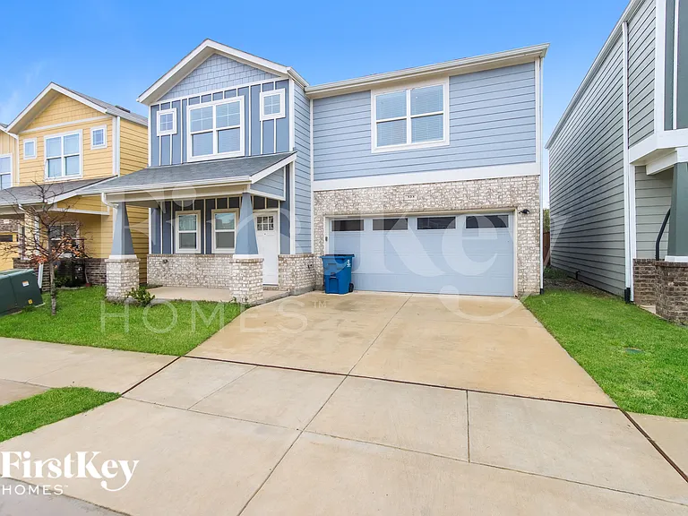 323 Aveen Path — Photo 2