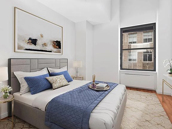 3rd image of 99 John St APT 1209