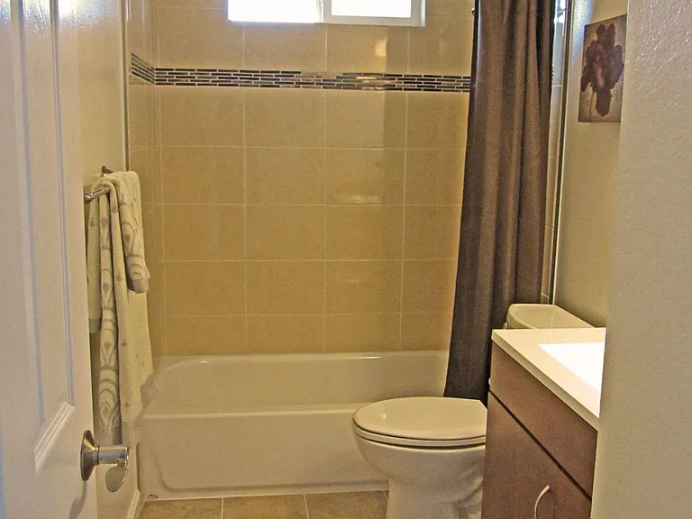 8710 45th Dr NE — Photo 13