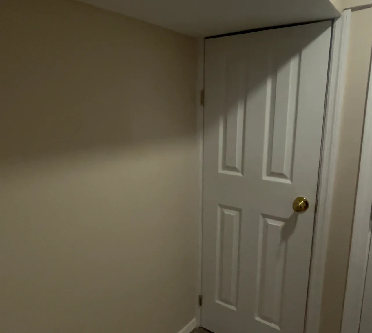 35 Manitou Ave — Photo 3