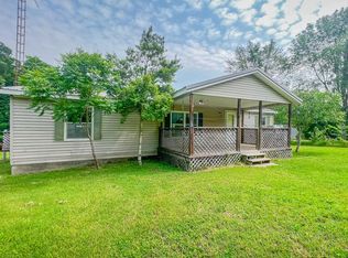 2490 Government Rd, Providence, KY 42450