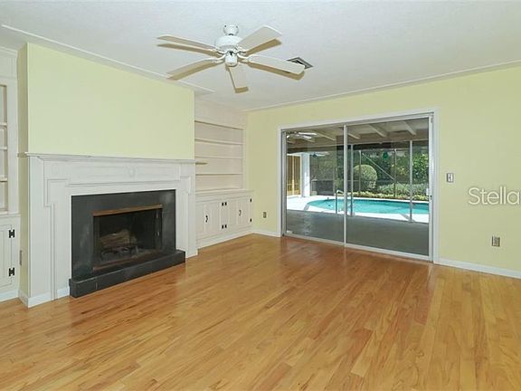 5th image of 5563 Shadow Lawn Dr