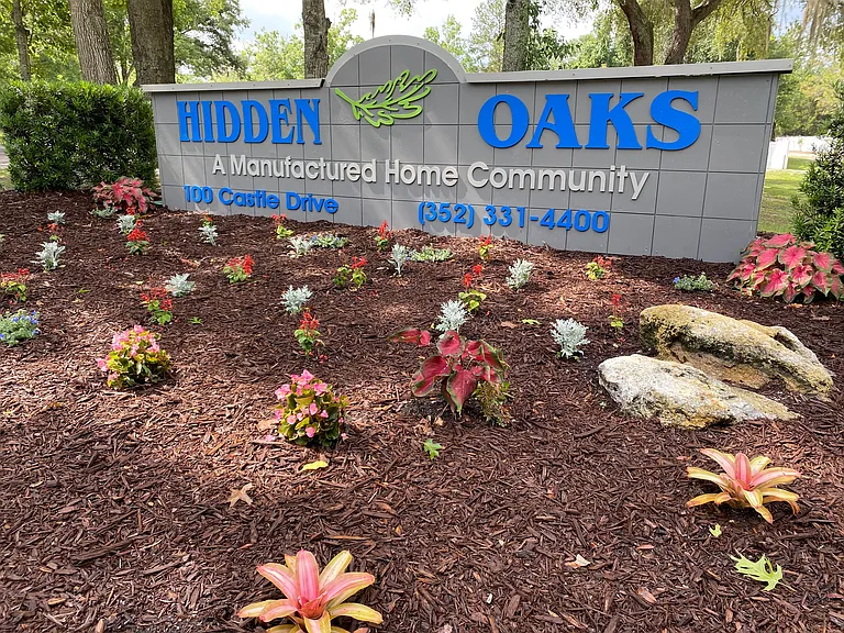 Hidden Oaks — Photo 20