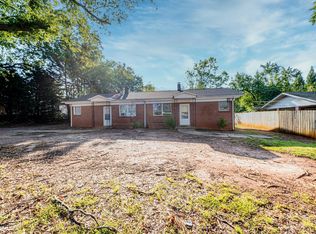 281 15th St SE, Hickory, NC 28602