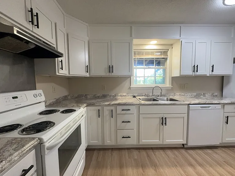 127 Silver Leaf Dr — Photo 7