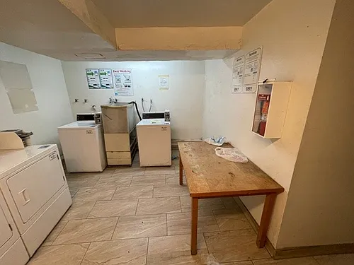 Floor plan 211