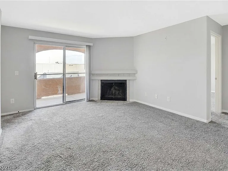 220 Mission Catalina Ln #207 — Photo 3