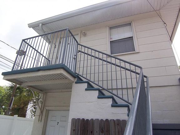 2nd image of 427 8th Ave N APT 8