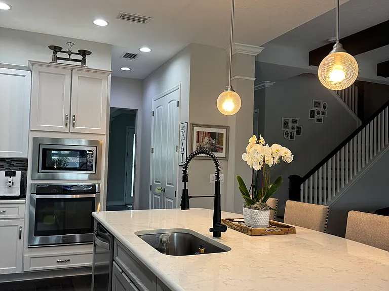 14216 Lambert Bridge Ln — Photo 17