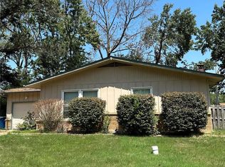 2270 Cessna Dr, Arnold, MO 63010