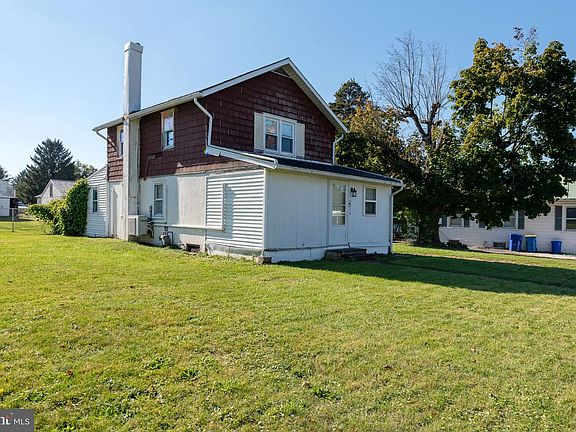 2nd image of 3636 Carlisle Rd