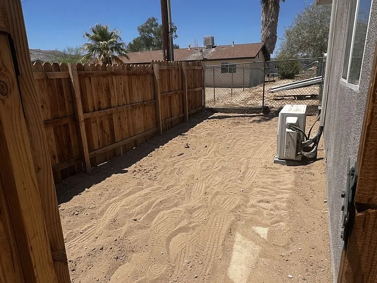 6104 Chia Ave — Photo 4