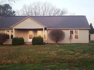 645 Fuller Rd, Martin, TN 38237