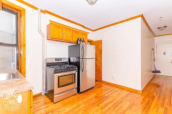 Rented by MySpaceNYC | media 3