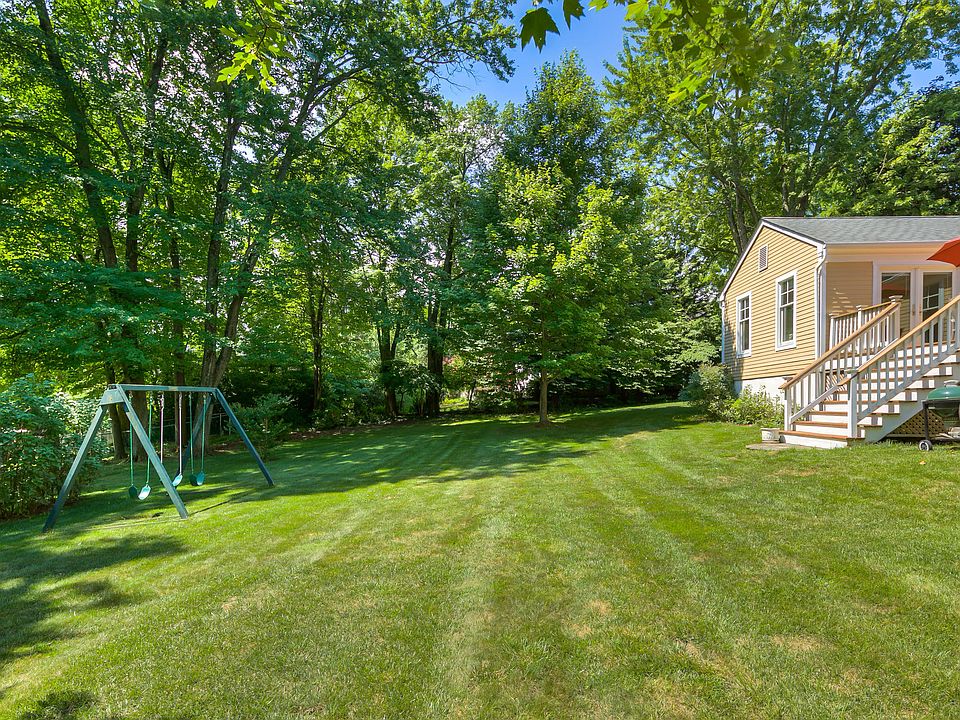 2nd image of 507 Druid Hill Rd NE
