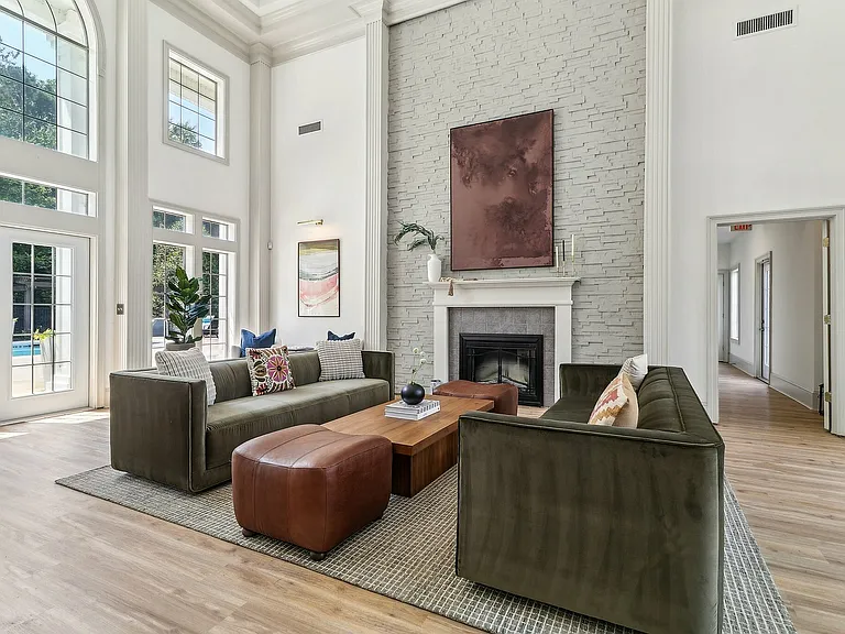 Varia at Oakcrest