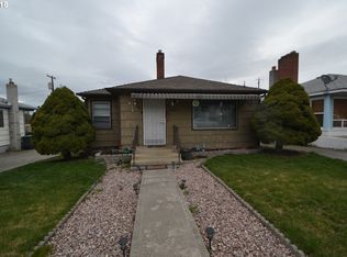 1621 E 13th Pl, The Dalles, OR 97058