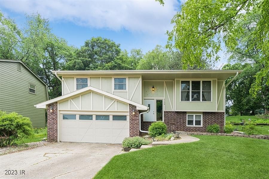 3124 Valdez Dr, Des Moines, IA 50310 | Zillow