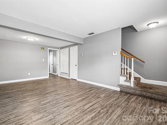 2nd image of 6436 Old Pineville Rd APT E