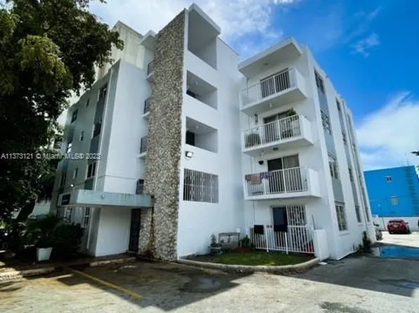 836 SW 1st St APT 404, Miami, FL 33130